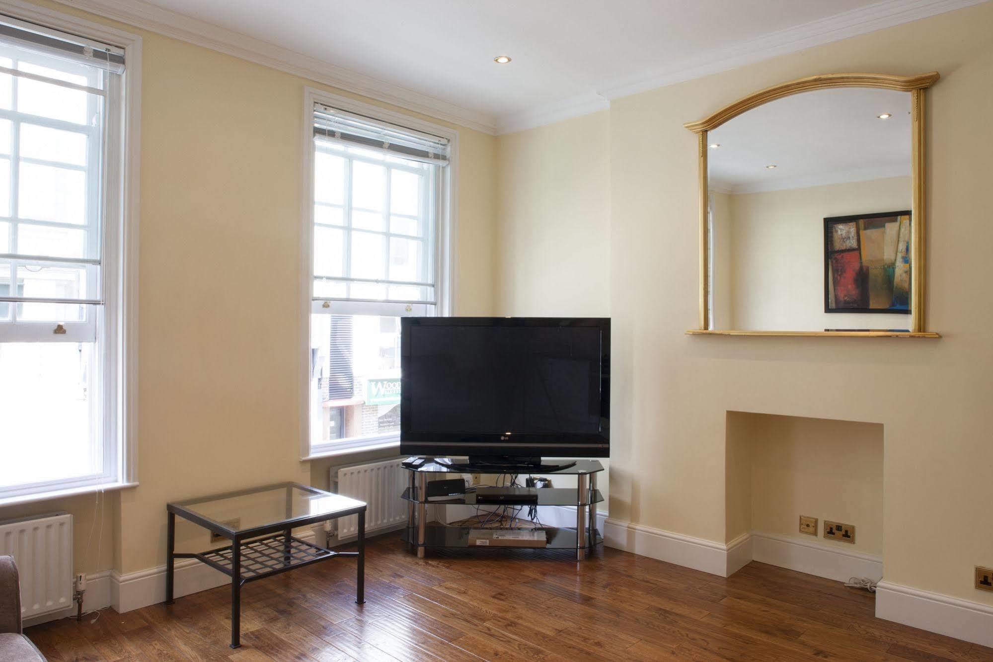 Piccadilly Circus Apartments London Eksteriør billede