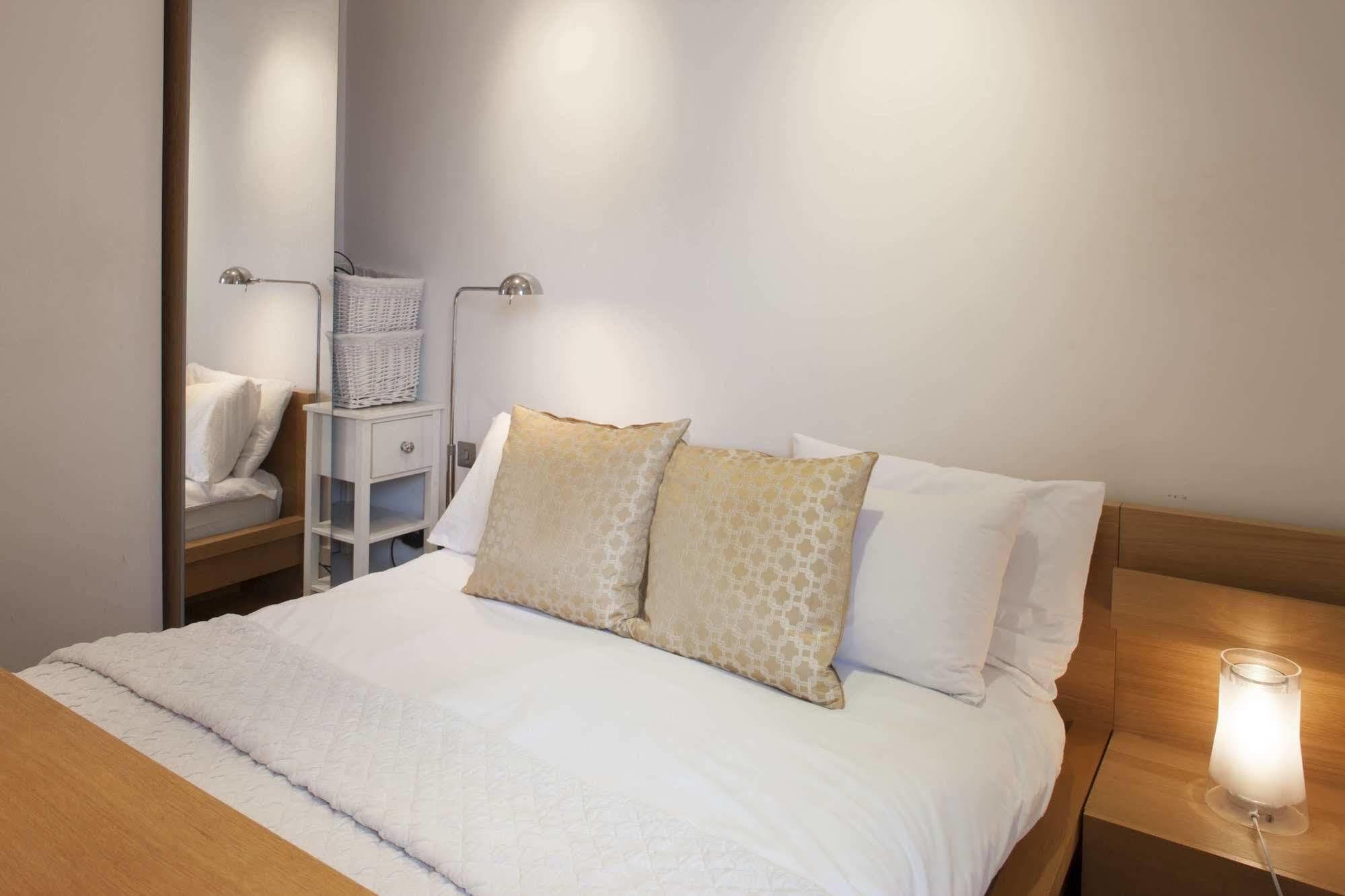 Piccadilly Circus Apartments London Eksteriør billede